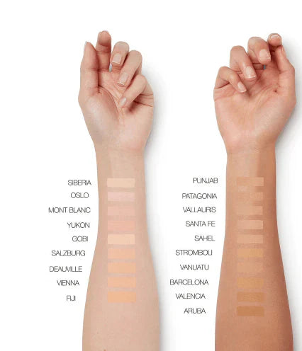 NARS  Natural Radiant Longwear Foundation - Light 4 Deauville